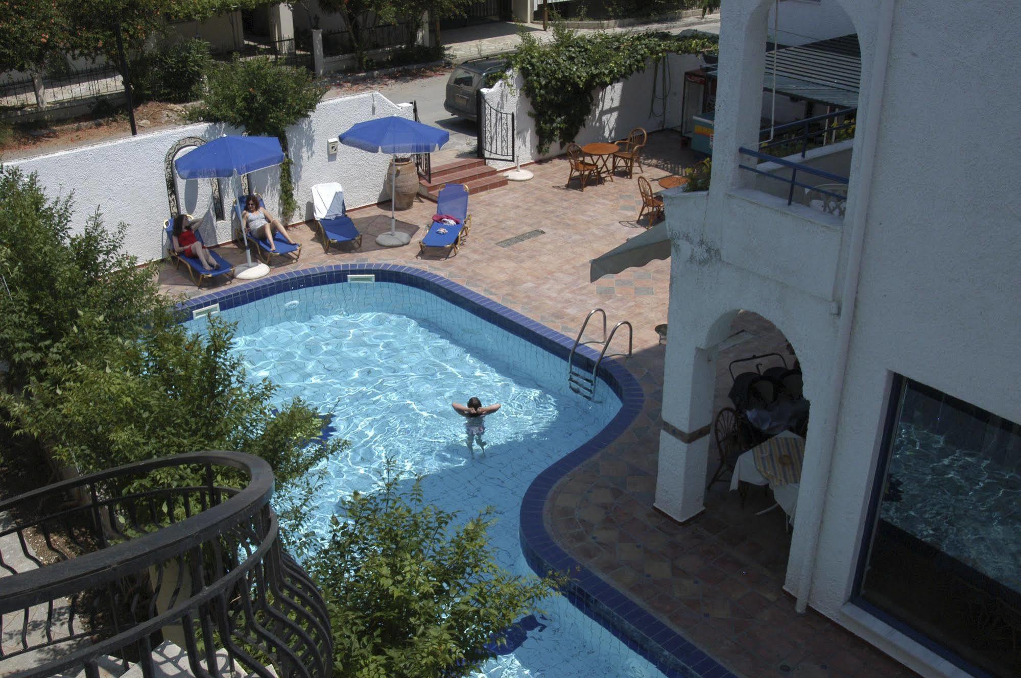 Golden Beach Potidea Nea Poteidaia Ngoại thất bức ảnh